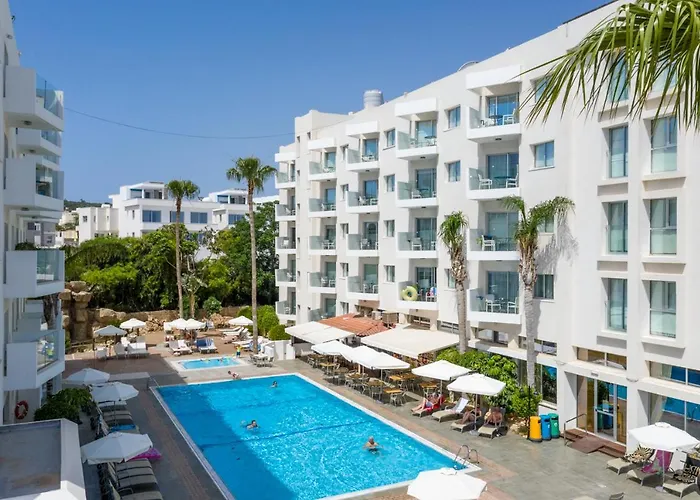 Alva Hotel Apartments Protaras photo